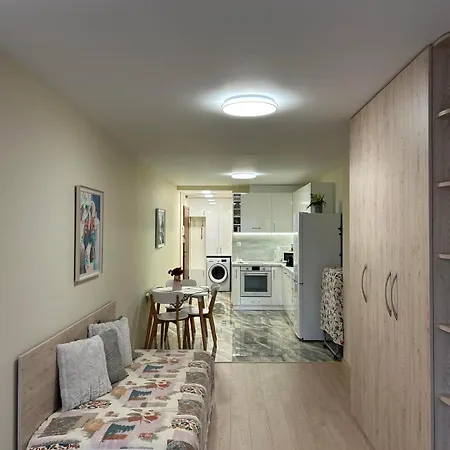 Apartment Zlati's House 1